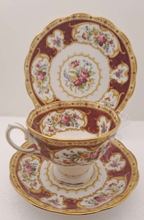 Vintage Royal Albert Lady Hamilton trio Bone China -England - (3 Available) excellent condition