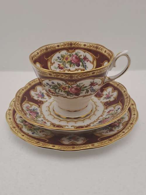Vintage Royal Albert Lady Hamilton trio Bone China -England - (3 Available) excellent condition