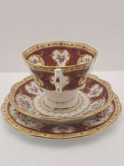 Vintage Royal Albert Lady Hamilton trio Bone China -England - (3 Available) excellent condition