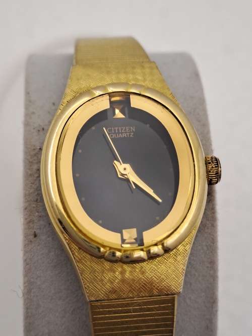 Pre-Owned Vintage Ladies Citizen Quartz Watch 6031-KO4867 with original strap -Working