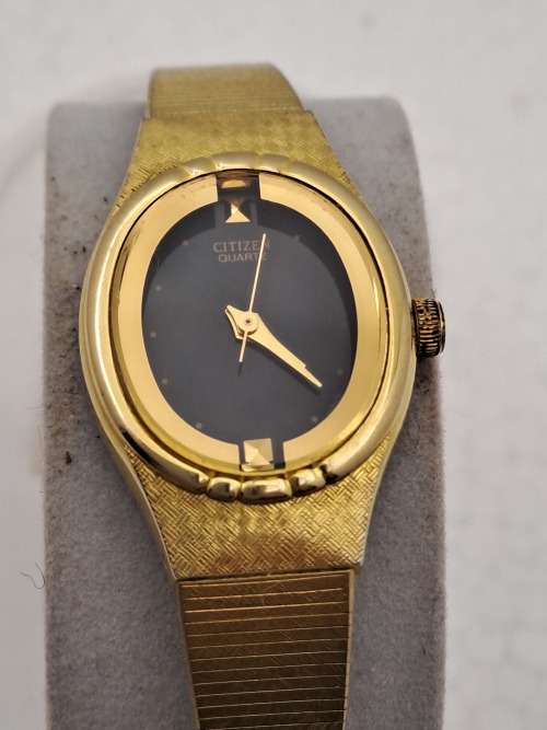 Pre-Owned Vintage Ladies Citizen Quartz Watch 6031-KO4867 with original strap -Working