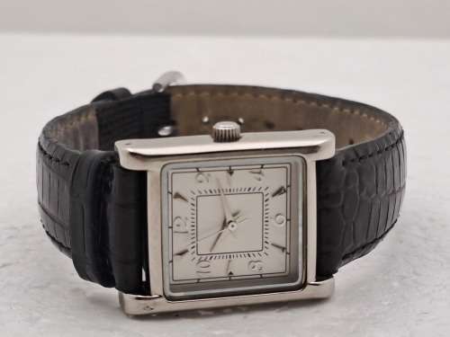 Pre-Owned Marks & Spencer Designers Fashion Ladies  Quarts Watch - Working