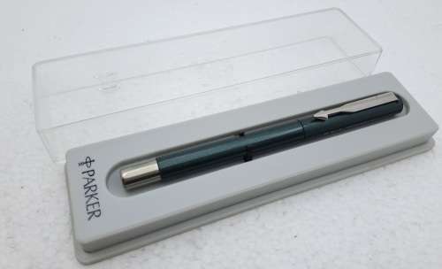Parker Vector Rollerball Pen - Branded - Ink still ok -Green