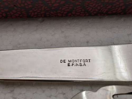 12 Pc Vintage DE MONTFORT Silver Plated Bone Handle Fish Cutlery set -Boxed -Sheffield England