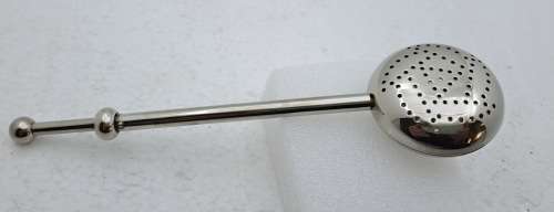 Vintage Silver Plated retractable Spring operated Tea Strainer