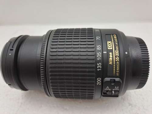 Pre-owned Nikon DX AF-S Nikkor 55-200mm 1:4-5.6GED Lens -Good Condition with Caps