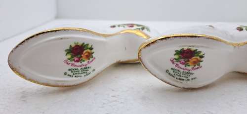 2 Vintage Royal Albert Old Country Roses Shoes (Very Tiny chip on one)