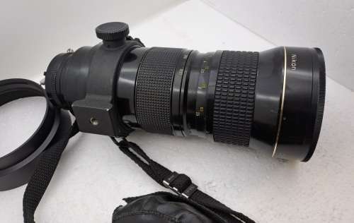 Pre-owned Vintage 1970`s Nikon Zoom Nikkor 50-300mm 1:4,5 with filter and cap