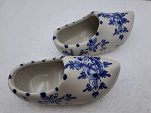 a Pair on Vintage Blue & White Shoes made in Amsterdam Holland 16cm x 6,5cm.