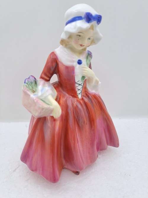 Vintage Royal Doulton `Lavinia`` No838507` HN 1955 Porcelain doll