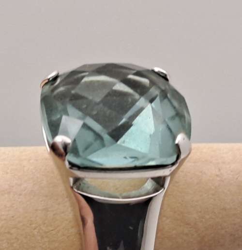 Pre-Owned Light Turquoise Swarovski Crystal Ladies Dress ring - Boxed.