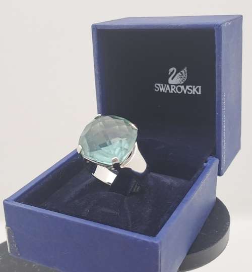 Pre-Owned Light Turquoise Swarovski Crystal Ladies Dress ring - Boxed.