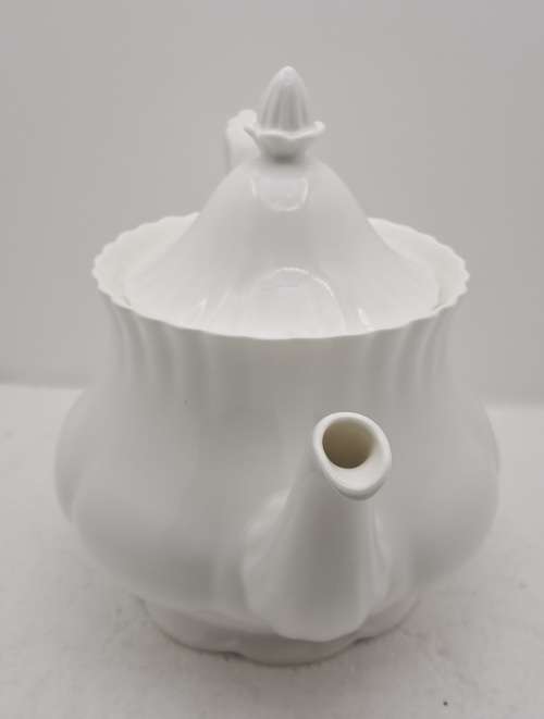 Vintage Royal Albert REVERIE Bone China  Teapot -Mint condition