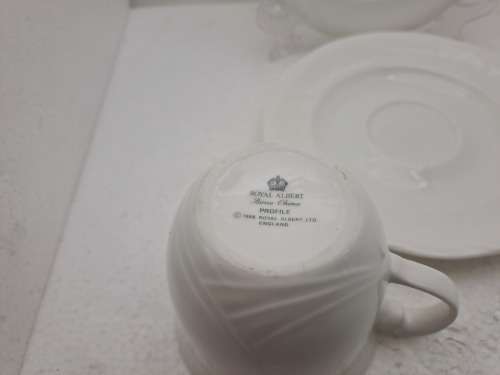 1986 Royal Albert HORIZONS PROFILE Bone China -Trio (6 Available)