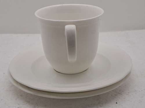 1986 Royal Albert HORIZONS PROFILE Bone China -Trio (6 Available)