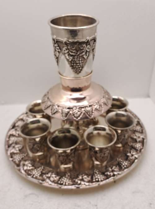 Silver Plated Kiddush Wine Fountain with 8 Cups