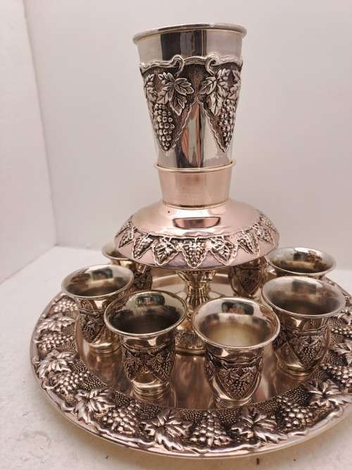 Silver Plated Kiddush Wine Fountain with 8 Cups