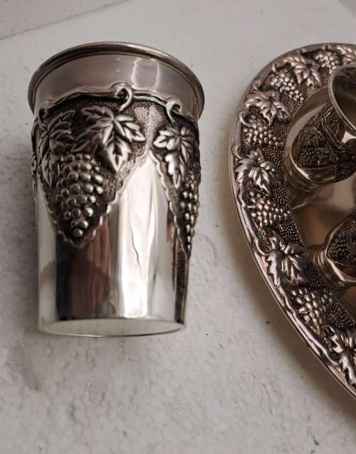 Silver Plated Kiddush Wine Fountain with 8 Cups