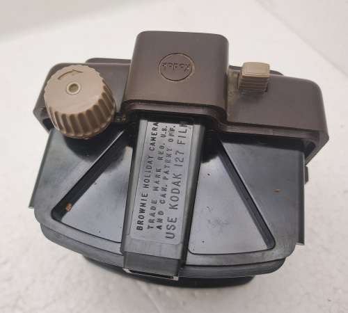 Collectable Vintage 1950`s Kodak Brownie HOLIDAY 127 Camera -Dakon Lens
