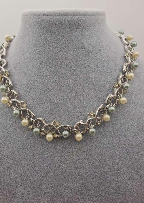 Vintage Trifari  Pearl Necklace with Matching Earrings -Made in Italy