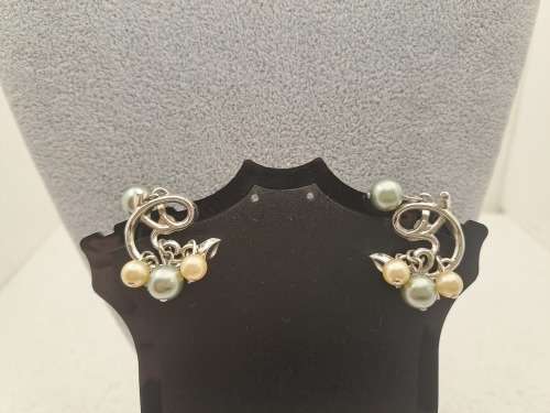 Vintage Trifari  Pearl Necklace with Matching Earrings -Made in Italy
