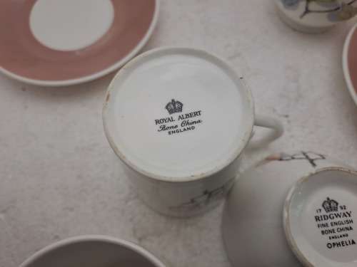 6 Vintage Royal Albert Coffee Duo`s with Creamer+ Ridgway sugar Bowl + 6 Doilies