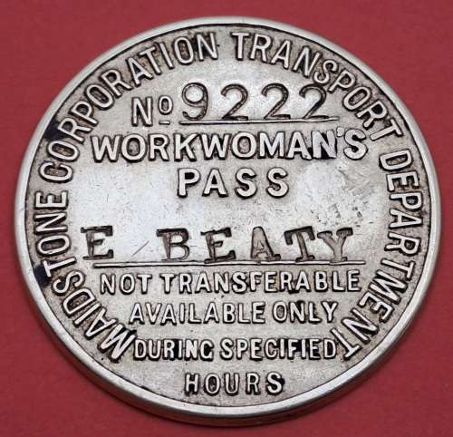 Antique Maidstone Corporation Transport Department WORKWOMAN`S PASS no 9222 E.Beaty