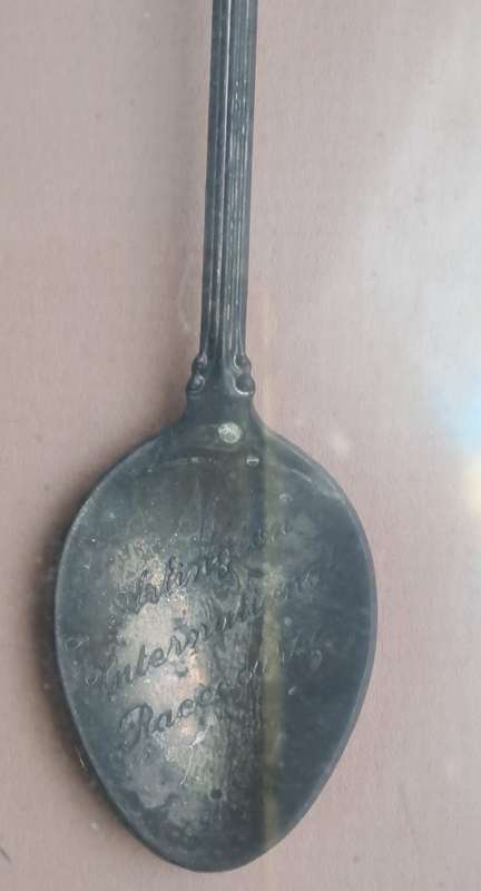 Silver Keyring & 2 Silver Spoons Arlington International Racecourse Sept.2 1990 Million X -Framed