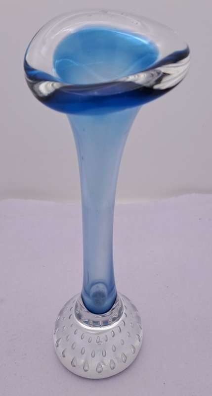 Beautiful Vintage blue Murano Vase 21cm x 7,3cm