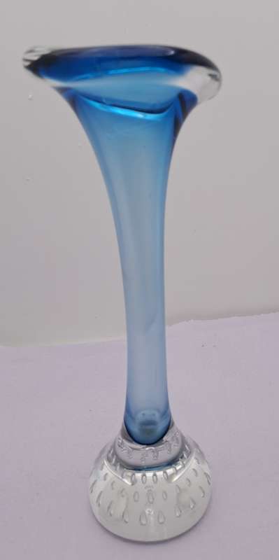 Beautiful Vintage blue Murano Vase 21cm x 7,3cm