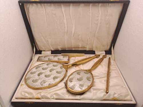 4pc 1960`s Lissco Ladies Brush and Mirror set -Boxed- Made in England.