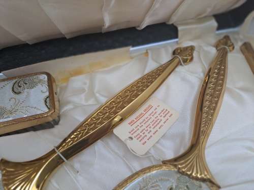 4pc 1960`s Lissco Ladies Brush and Mirror set -Boxed- Made in England.