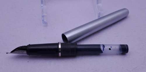 Vintage Sheaffer White dot Fountain Pen -Ink Tested -Made in The U.S.A