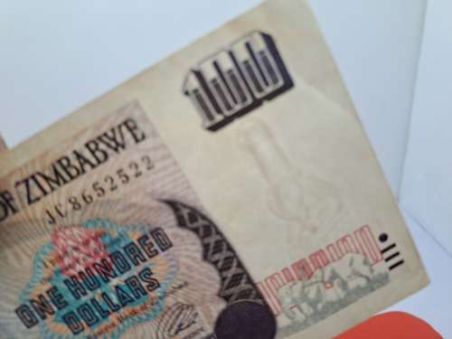 1995 Zimbabwe 100 Dollars Banknote