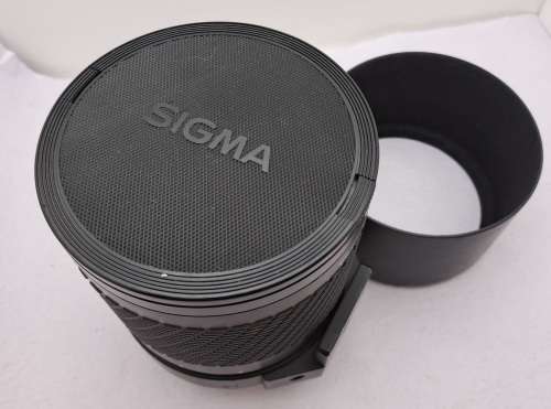 Pre-Owned Sigma 600mm 1:8 Mirror Telephoto Multi-Coated Lens for Pentax KF2 Mount. 1 drop in filter