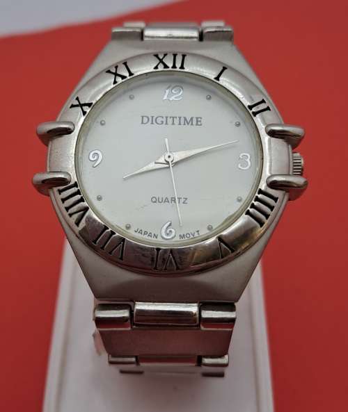 Pre-Owned Digitime Quartz watch - WORKING- strap  17cm