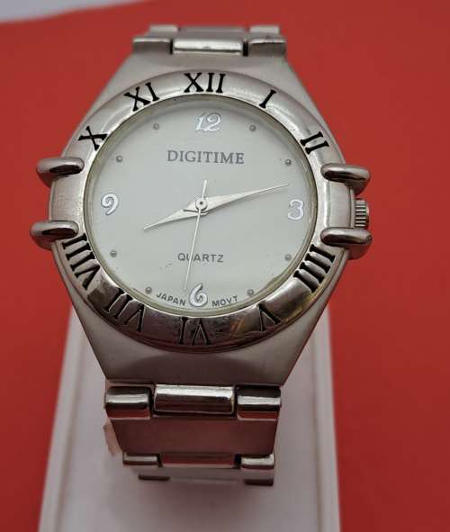 Pre-Owned Digitime Quartz watch - WORKING- strap  17cm