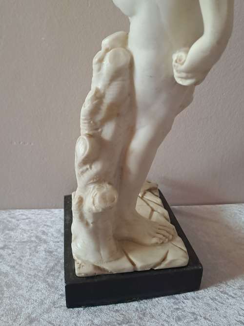 LARGE!!!!  David Statue 60cm Tall - Made from Resin