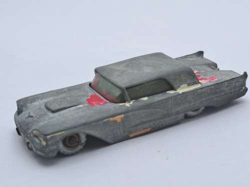 1959-Vintage Matchbox Lesney No.75 Ford Thunderbird