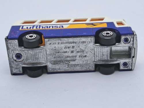 1977-Vintage Matchbox Lesney No.65  Airport Coach Die Cast