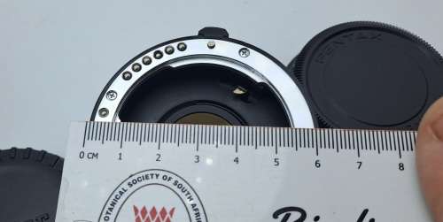 Vivitar MC  2X Tele Converter PK-A/R-PK in Pouch with documentation and  Caps -Pentax Mount