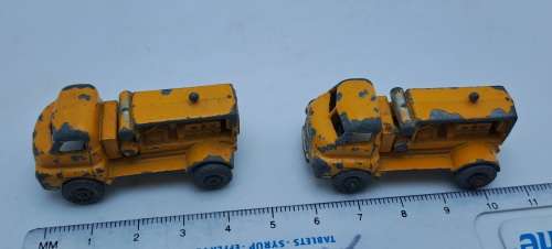 2  Vintage Matchbox Lesney no 28 Bedford Compressor trucks