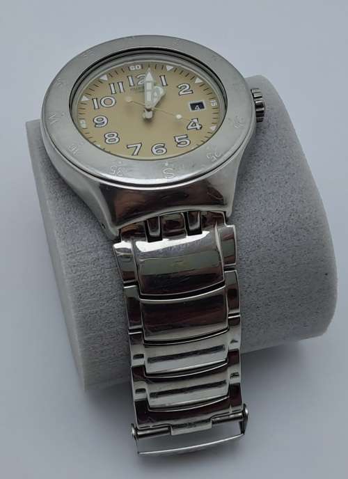 Pre-owned Swatch Irony AG2001 Men`s  Quartz watch Swiss made -Great Condition with box and Papers.