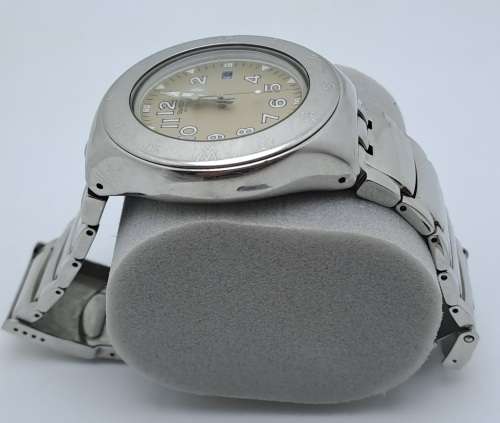 Pre-owned Swatch Irony AG2001 Men`s  Quartz watch Swiss made -Great Condition with box and Papers.
