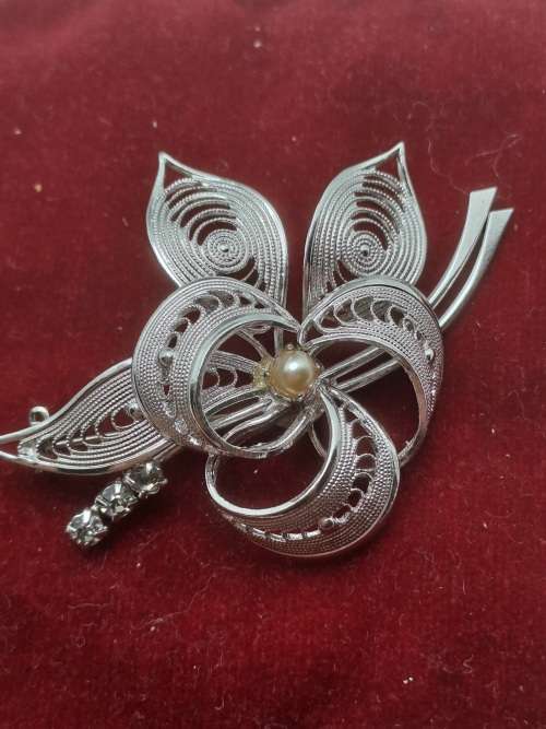 Vintage Brooch 55mmx 42mm