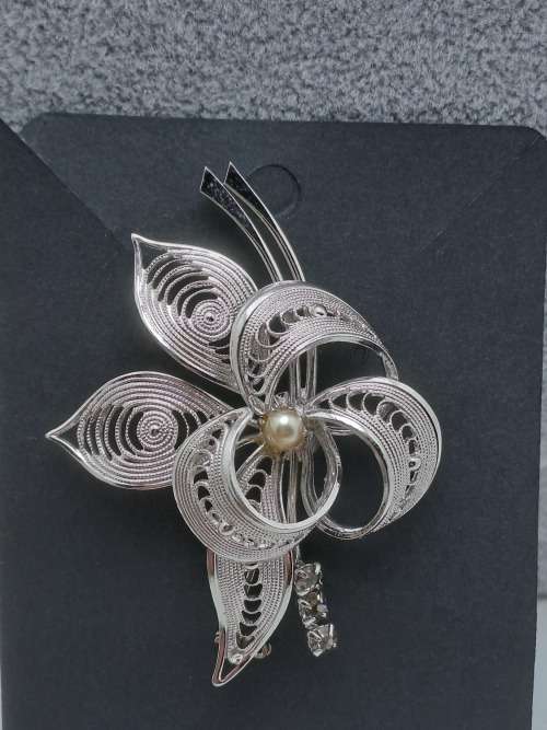 Vintage Brooch 55mmx 42mm