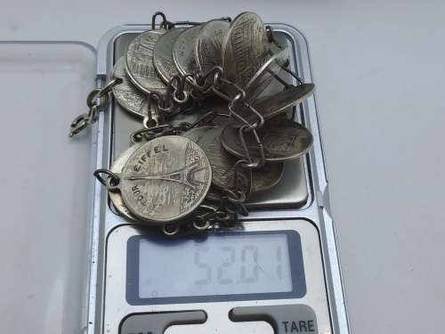 Vintage Paris La Tour Eiffel Coin Souvenir Bracelet with Landmarks 23cm