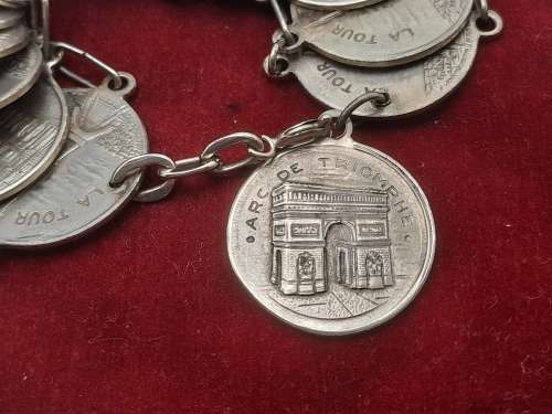 Vintage Paris La Tour Eiffel Coin Souvenir Bracelet with Landmarks 23cm