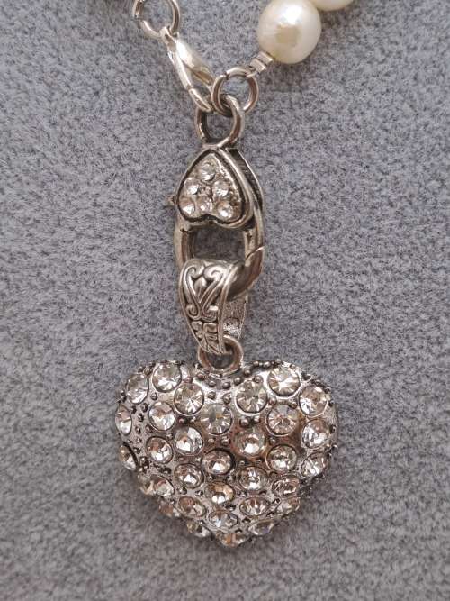 Vintage Pearl Necklace 42cm  with Heart Pendant 42x30mm