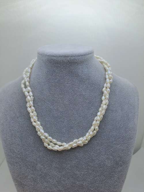 Vintage 3 Strand  Pearl Necklace 42cm  (Boxed)